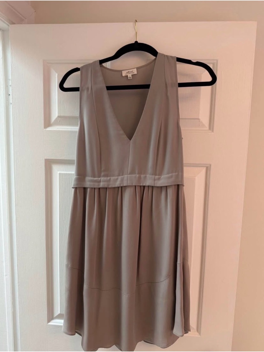 Aritzia Sleeveless V-Neck Mini Dress in Grey